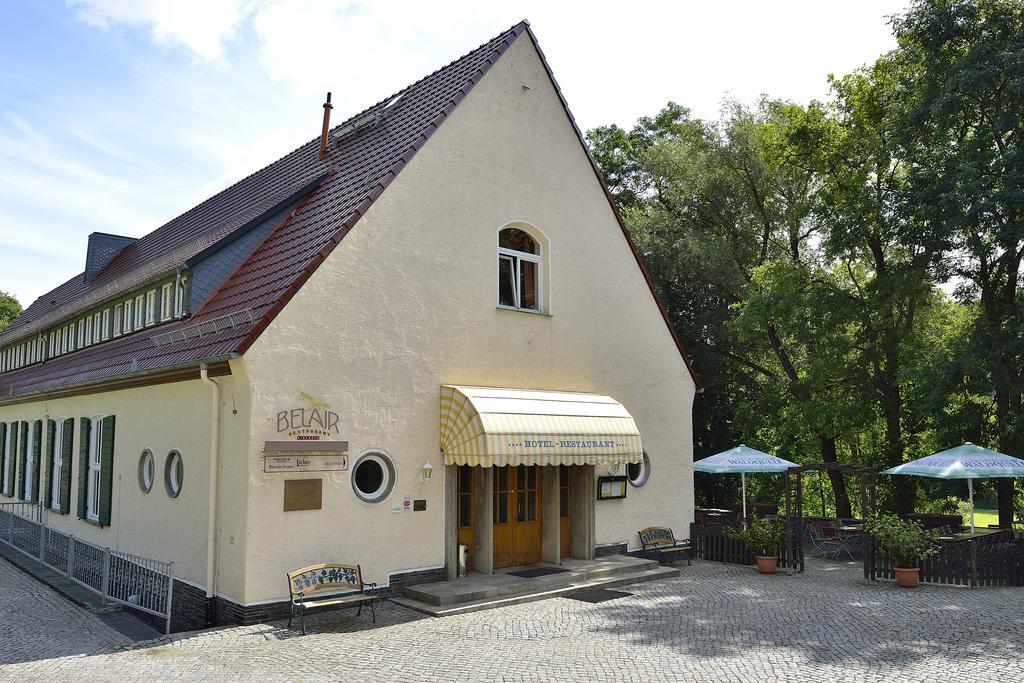 Land- Und Golfhotel Alte Fliegerschule Eisenach Exterior photo